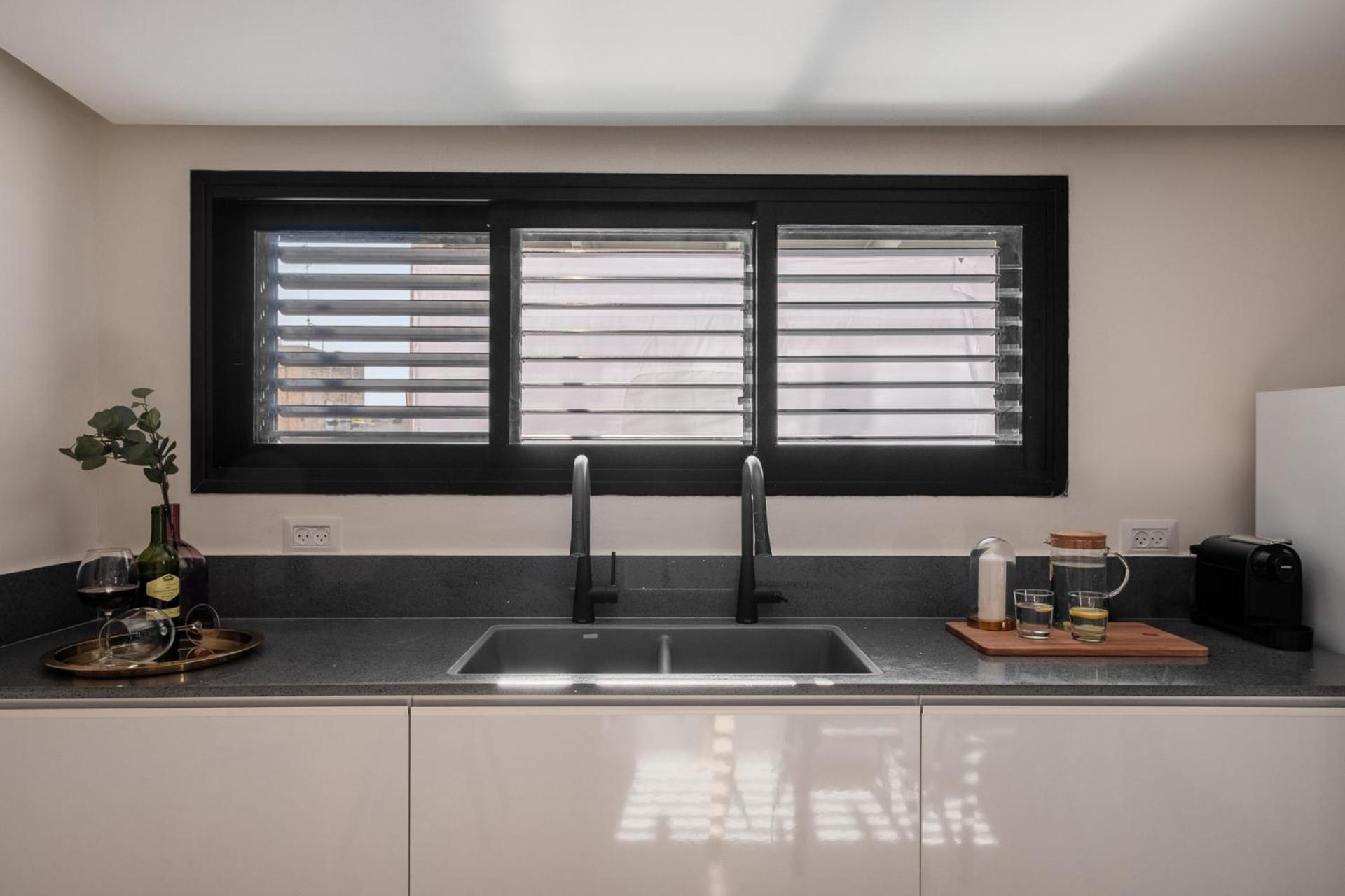 Baraca Boutique Apartment Jerusalem Exterior photo